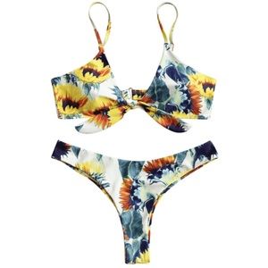 ✨🌻 NWT Zaful Sunflower Bikini 🌻✨